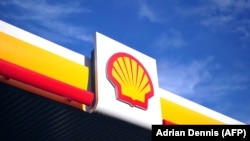 Shell  також планує обговорити з урядами низки країн зміну ланцюжка постачання сирої нафти, щоб виключити російську сировину