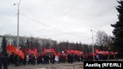 Уфада Октябрь инкыйлабына багышланган тантаналы йөреш, 7 ноябрь, 2011 ел