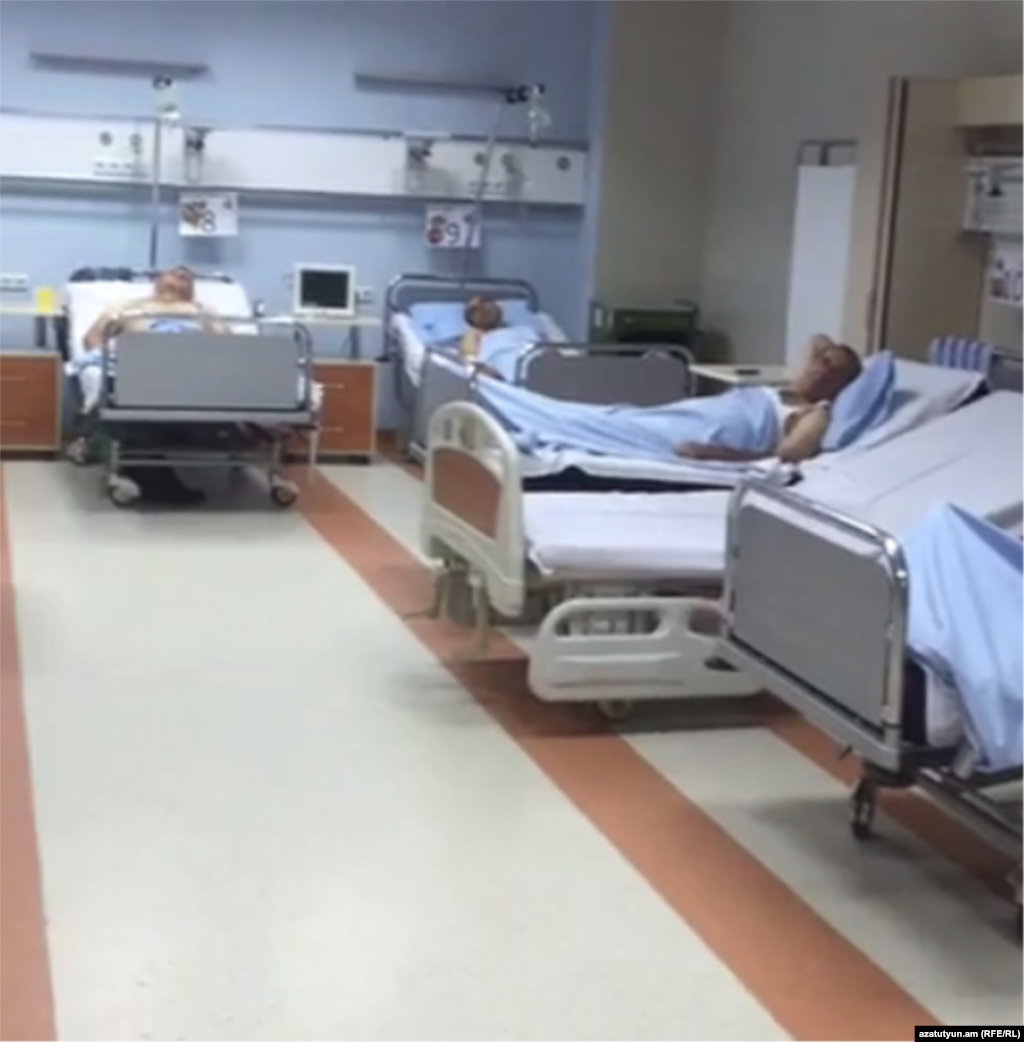 Armenia - wounded people in Erebuni hospital, 21 jul, 2016