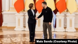 Maia Sandu și Volodimir Zelenski, într-o fotografie de arhivă.