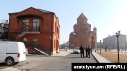 Armenia - Police are deployed outside St. Thaddeus's Church in Masis and the officers of the local bishop dismissed by Catholicos Garegin II, January 12, 2026.