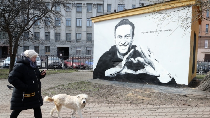 Навальный орус президенти Путинди 