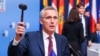 Jens Stoltenberg a declarat marți, la București, că NATO nu este parte a războiului, dar va continua să sprijine Ucraina atât timp cât este necesar. 