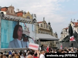 Сустрэча Сьвятланы Ціханоўскай у Празе, архіўнае фота