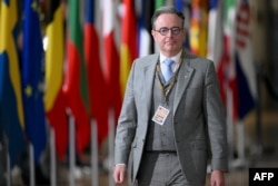 Прем'єр-міністр Бельгії Барт де Вевер прибуває на засідання Європейської ради в Брюсселі 23 жовтня 2025 року.