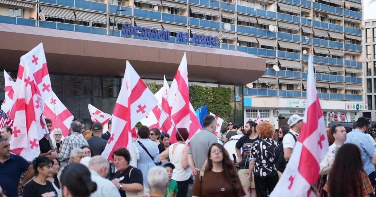 „შაბათის მარში“ ახალი მარშრუტით - ავლაბრის მოედნიდან მთავრობის ადმინისტრაციამდე