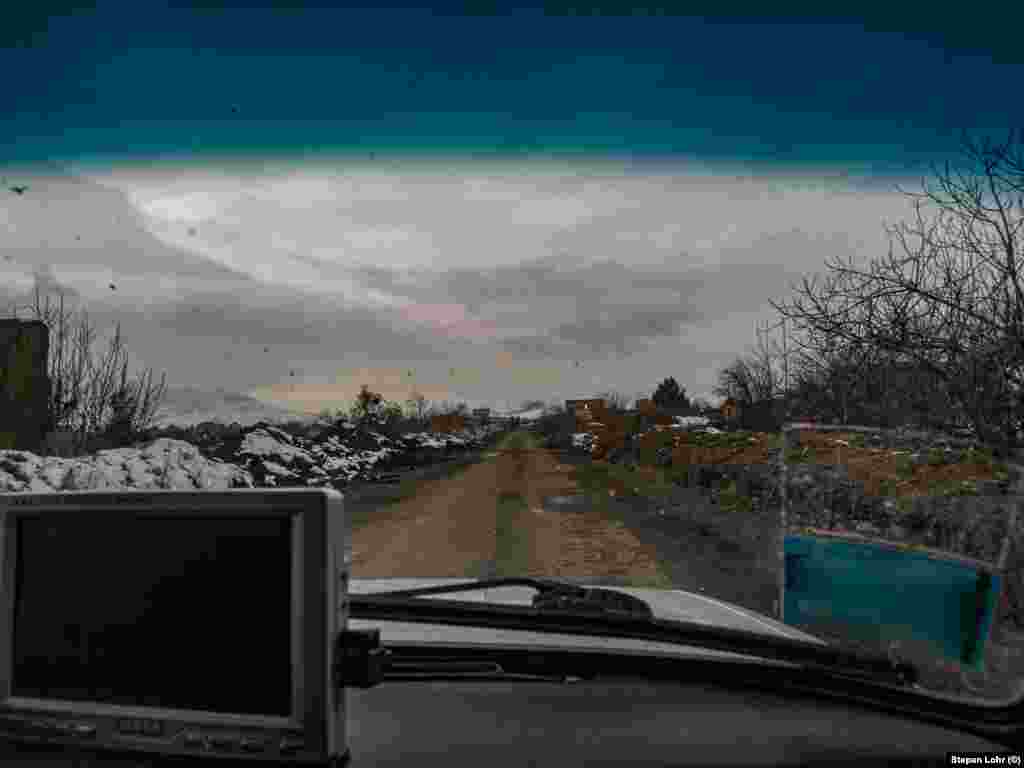 A view from Lohr&#39;s taxi during the hasty visit he made in 2011. While traveling through Nagorno-Karabakh, the Prague-based photographer told RFE/RL that he visited the off-limits city &quot;out of curiosity.&quot; &nbsp;