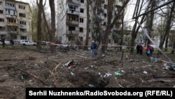 Наслідки російського удару в Києві, 16 квітня 2026 року