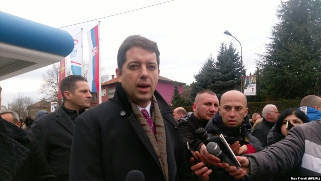 Ne mogu mnogo da zamerim onim ljudima koji funkcionere Pokreta socijalista sa KiM ovih dana nazivaju izdajnicima: Marko Đurić