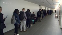 U.S. Voters Line Up To Cast Ballots