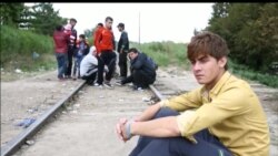 Как живут беженцы в лагере на севере Сербии (видео)