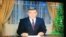 31 декабря Абдумумин Утбосаров зачитывал новогоднее поздравление президента Ислама Каримова.