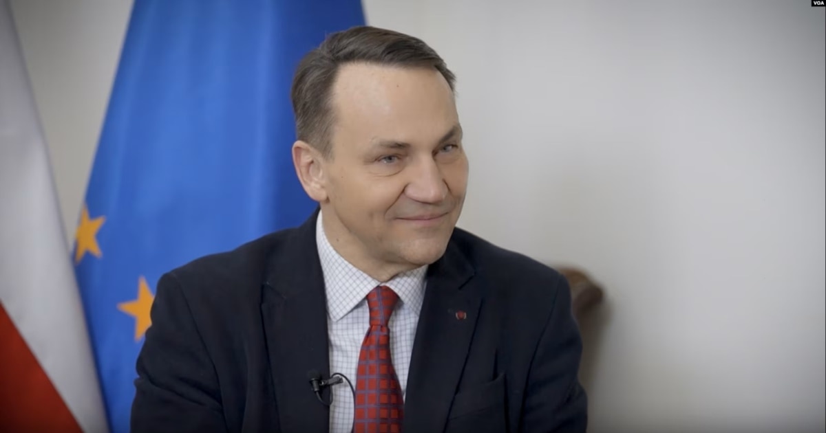 Сікорський розповів, яке озброєння Польща закуповує в США Сікорський розповів, яке озброєння Польща закуповує в США