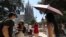 Vizitând La Sagrada Familia din Barcelona, pe 7 iulie 2026, la peste 40 de grade. 