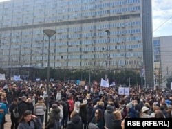 Protest pred sedištem Ministarstva prosvete, Beograd, 5. februar 2025.