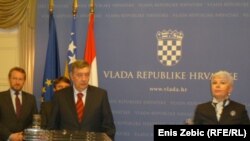 Nebojša Radmanović i Jadranka Kosor na konferenciji za novinare, 01. veljače 2011.
