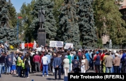 Санкционированный властями митинг в Алматы. 13 сентября 2020 года.