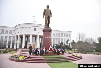 Орыс көліктеріндегі секс Оныншы сынып оқушыларының жыныстық қатынасы