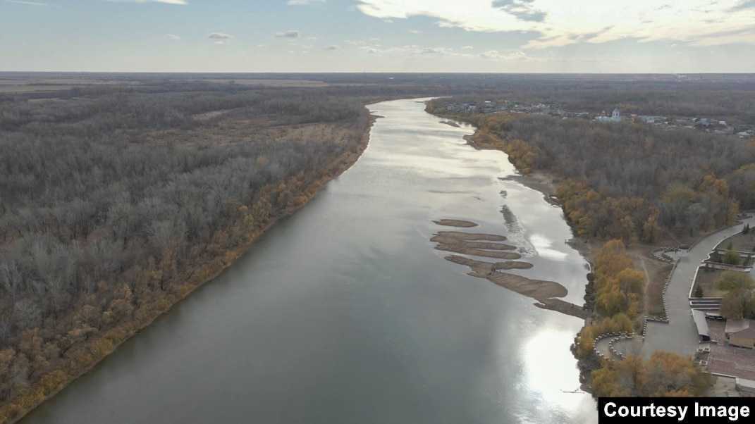 Желіде құбыжықтармен секс