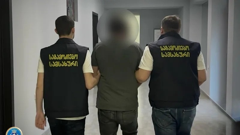 ონის მერის წარმომადგენელი ქრთამის აღების ბრალდებით დააკავეს