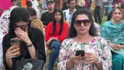 په کراچۍ کې د نرښځیانو مېله شوې ده په کراچۍ کې د نرښځیانو مېله شوې ده