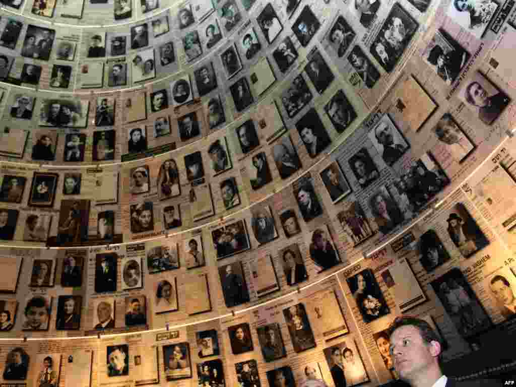 موزه قربانیان هولوکاست در اسرائیل/ در تصویر نخست&zwnj;وزیر کرواسی دیده می&zwnj;شود.