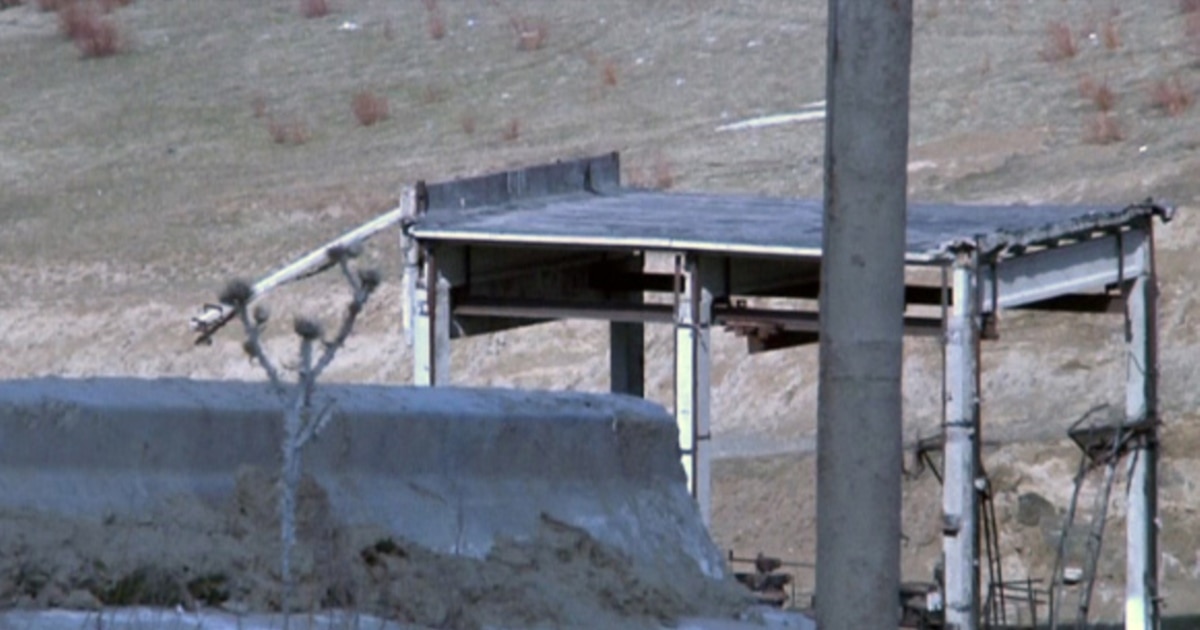 Ас үйде атамен жыныстық қатынас