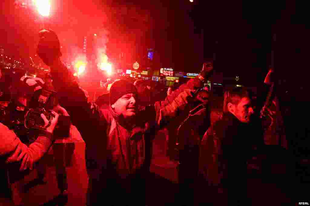 Rusija - Protesti novih disidenata - U Moskvi su održani protesti onih koji se neslažu sa politikom vlasti.Oporba je u Rusiji još uvijek slaba i nije zabilježila bitne rezultate na lokalnim izborima.