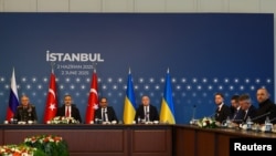 Гуфтугӯҳои Украина ва Русия дар Истанбул.