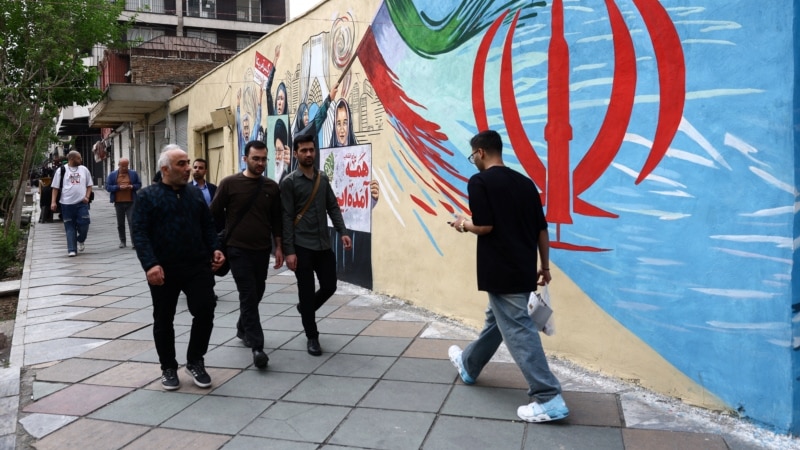 Trump Says He Won't Extend Cease-Fire As Iran Peace Talks Up In Air