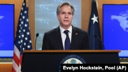 Antony Blinken amerikai külügyminiszter sajtótájékoztatón 2021. december 21-én