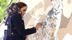 “Talyban” düzgünleri işleýän aýallary işden, kärhana eýelerini eklençden mahrum edýär