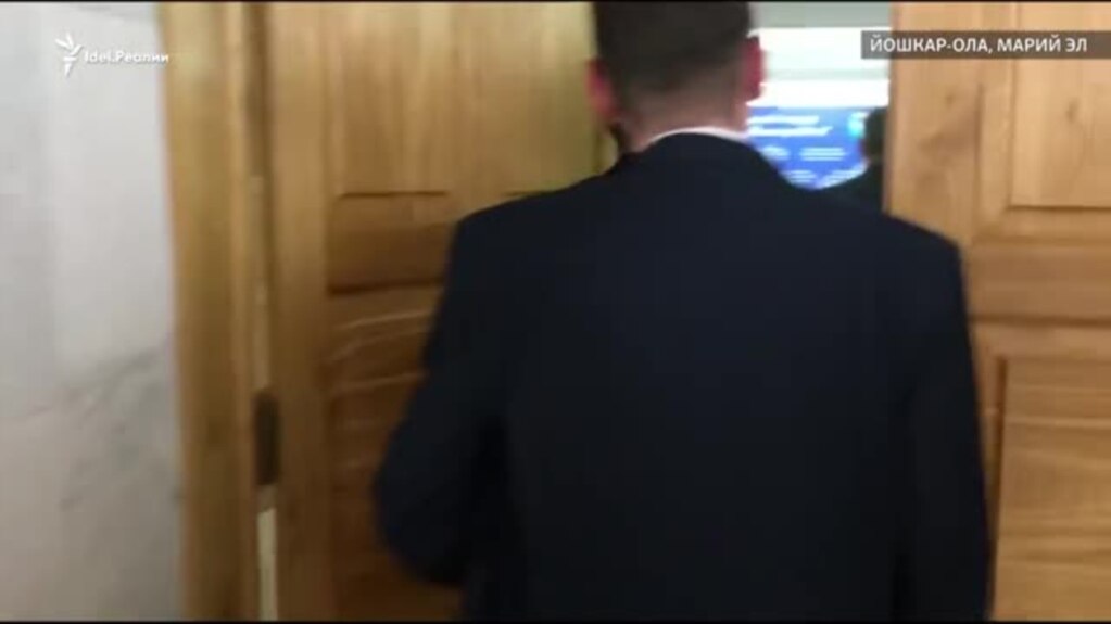 Фракция коммунистов в полном составе покинула заседание городского собрания Йошкар-Олы