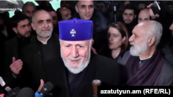 Catholicos of All Armenians Garegin II returning to Armenia at Zvartnots airport on December 6.