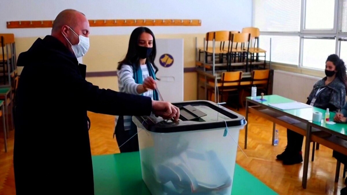 leftist-nationalist-party-set-to-win-parliamentary-elections-in-kosovo