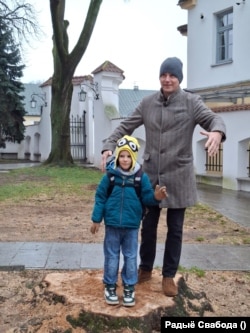 Павал з сынам Юркам. Лістапад, 2025