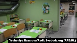 Класи в укритті 24-ї гімназії Запоріжжя, 24 серпня 2026 року
