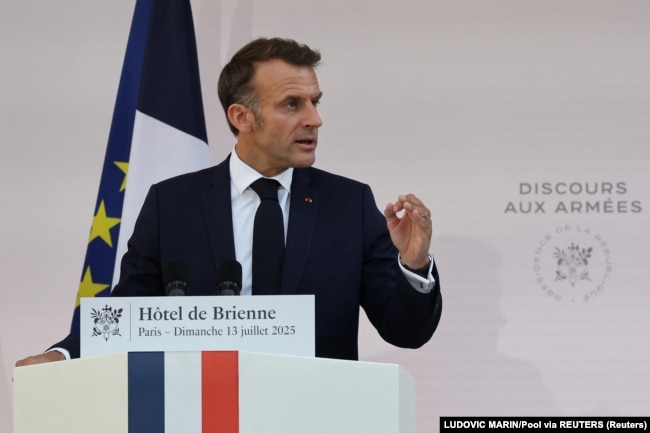 Президент Франції Емманюель Макрон наголосив на необхідності участі України і Європи в переговорах щодо мирного врегулювання війни Росії проти України