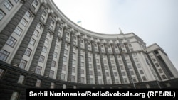 Як стверджують в Кабінеті міністрів, він залишається «відданим реформі корпоративного управління»