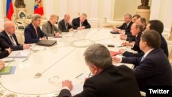 Встреча Госсекретаря США Джона Керри и президента России Владимира Путина. Москва, 24 марта 2016 года.