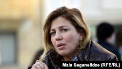 ანა დოლიძე