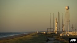 Ракета Antares на стартовой площадке космодрома НАСА в Виргинии, 17 сентября 2013 года. 