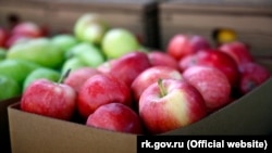 Крымские яблоки