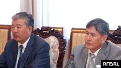 Дониëр Усенов етакчилигидаги Бишкек ҳукумати Тошкент билан бораëтган музокараларда газ нархини имкон қадар туширишга ҳаракат қилмоқда.