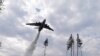 Иллюстративное фото. Самолет Бе-200 во время тушения пожаров в Мордовии в августе 2021 года. ТАСС 