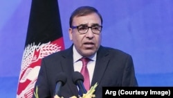 د افغانستان د دفاع پخوانی سرپرست وزیر او د چارو شنونکی شاه محمود میاخېل