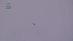 Дар шимоли Сурия ҳавопаймои низомӣ сарнагун шуд (Навори шоҳиди ҳодиса)