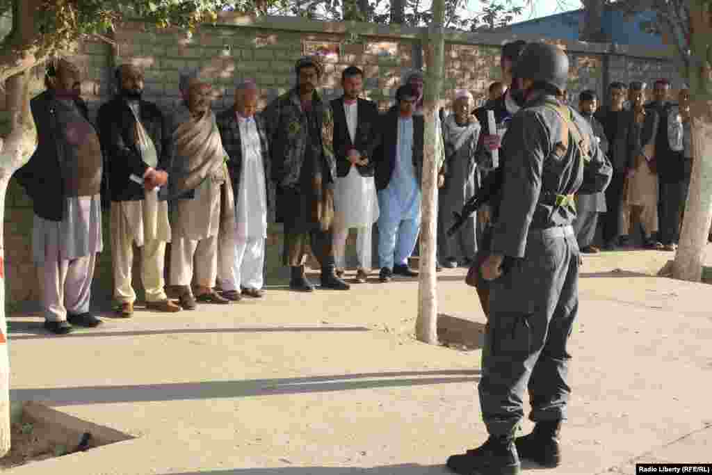 Afghanistan - People voting in parliamentary election in Kunduz province, 20 October 2018