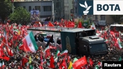 Funerali i liderit suprem të Iranit, Ajatollah Ali Khamenei, në Teheran, 6 korrik 2026.