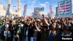 Houthi supporters demonstrate in solidarity with Iran in Sanaa, Yemen, on March 27.